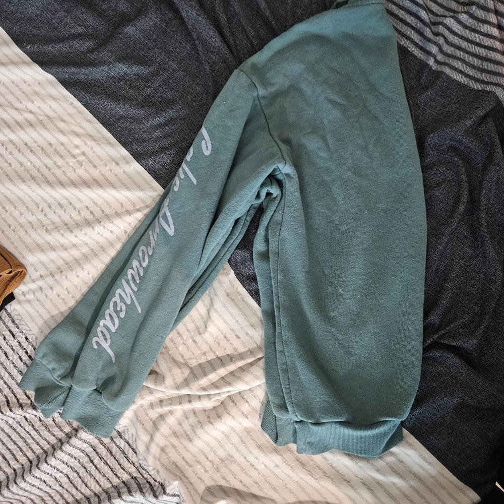 Pullover - Picture 2 of 2